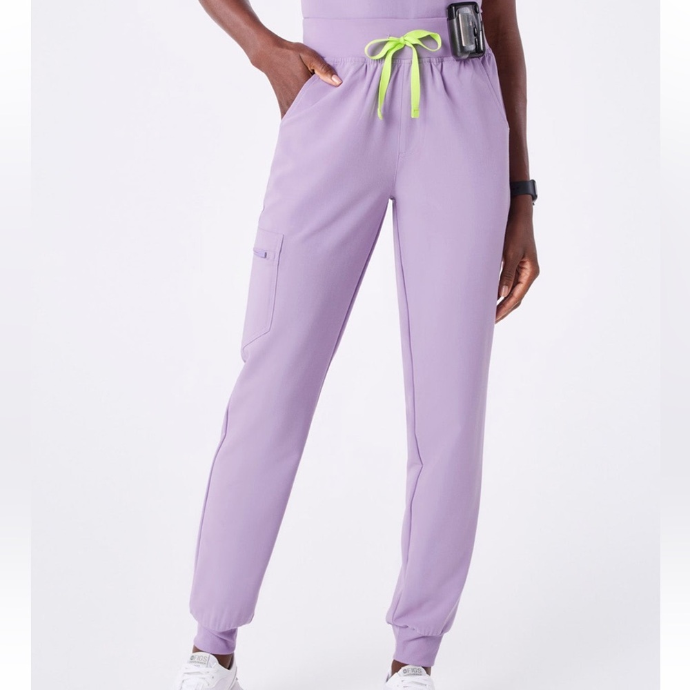 FIGS 💜LAVENDER DEW💜 High Waisted Zamora™ Jogger Scrub Pants